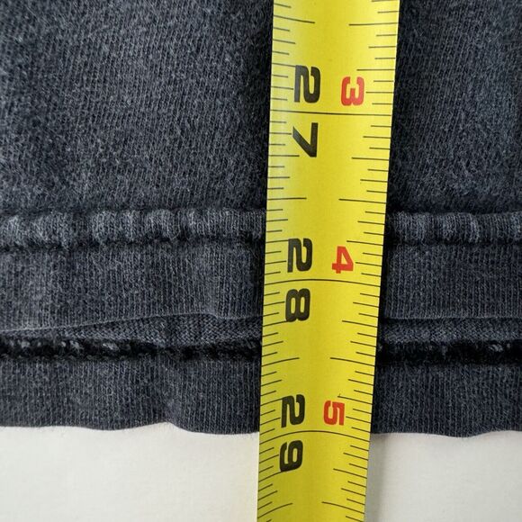 Men’s Large Graphic Tee Black - Picture 7 of 11